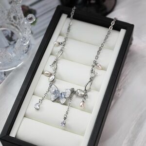 Elegant Silver Butterfly Necklace with Freshwater Pearls